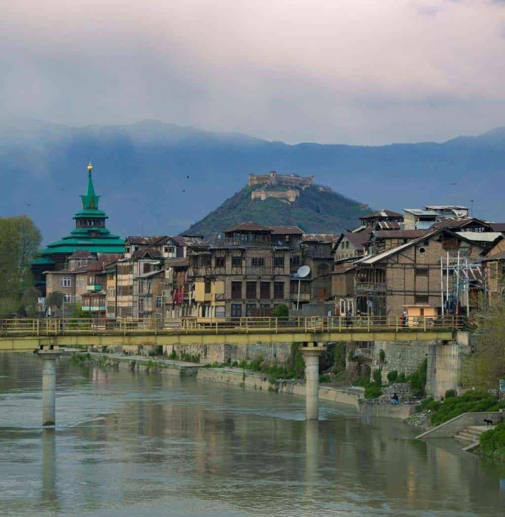 Exquisite Kashmir Family Adventure